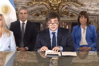 Javier Milei habló de su primer año como Presidente y anunció que "reducirá un 90% de Impuestos" y que "el cepo en el 2025 desaparecerá"