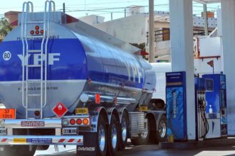 Desde mañana, los combustibles aumentarán un 1,75%