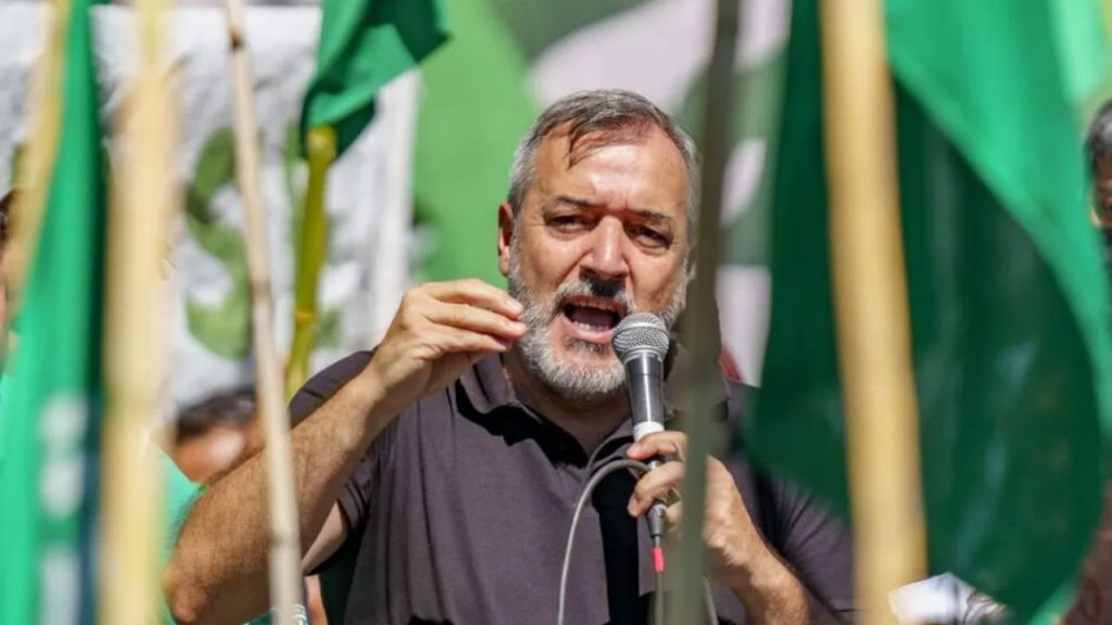 El líder de ATE, Rodolfo Aguiar exige la reapertura de paritarias, y rechazó el 1% ofrecido por el Gobierno de Javier Milei