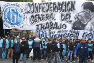 La CGT confirma la movilización por el Día del Trabajador el 30 de abril y se reunirá con Diputados para cancelar la reforma sindical