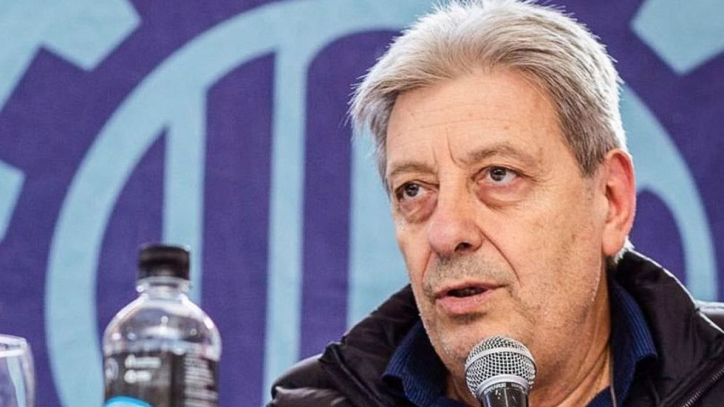 ¿Qué pide la UOM?