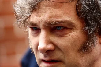 "Fue un fallo contra Axel Kicillof": El Gobierno de Javier Milei apelará el fallo que obliga a la Argentina a entregar las acciones de YPF