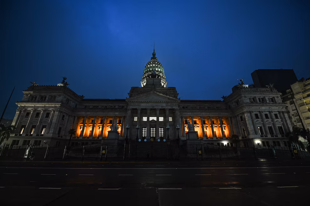 La reforma laboral se va a discutir en Sesiones Extraordinarias en el Congreso de la NaciónLa reforma laboral se va a discutir en Sesiones Extraordinarias en el Congreso de la Nación